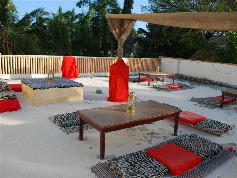 Indiana Beach Apartments Bamburi Esterno foto